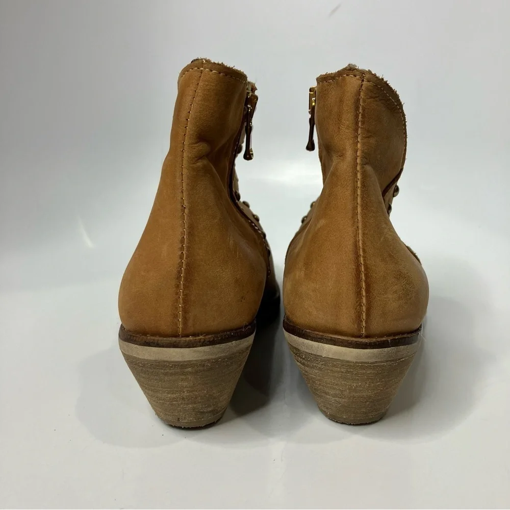 Pratesi studded Leather ankle boots cognac size 39‎